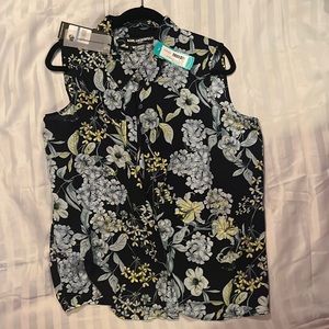 Karl Lagerfeld button up sleeveless blouse